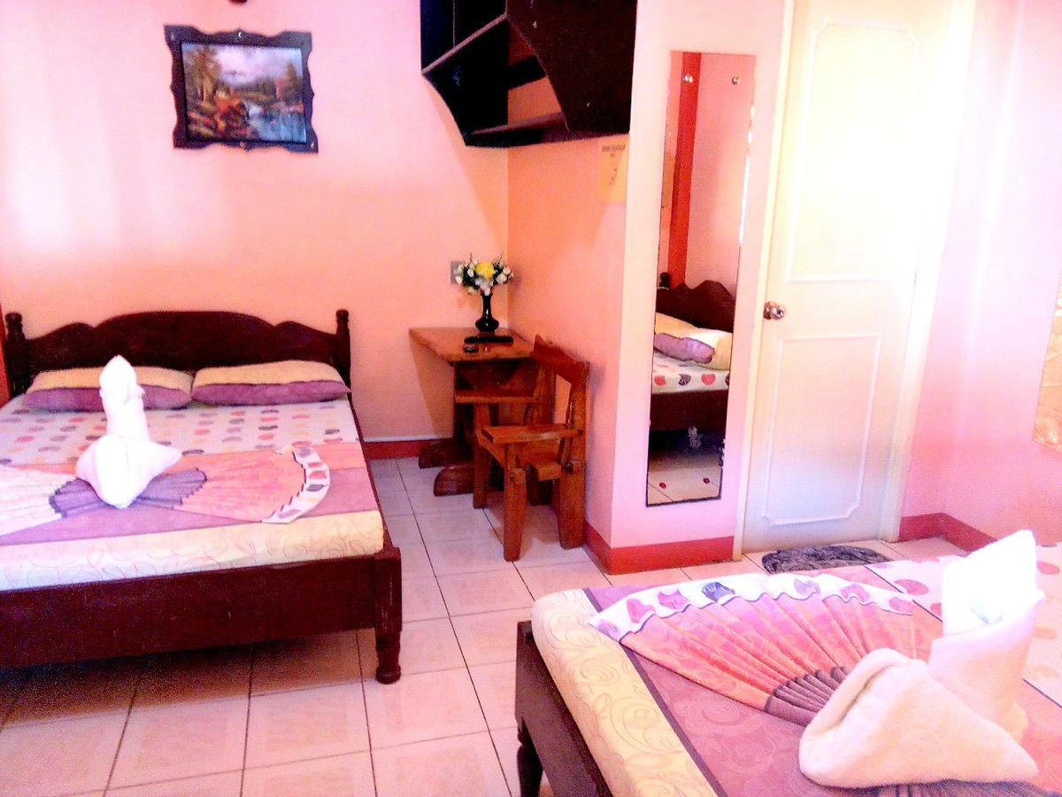 Jun And Carol Beach Cottages Pagudpud Exterior photo