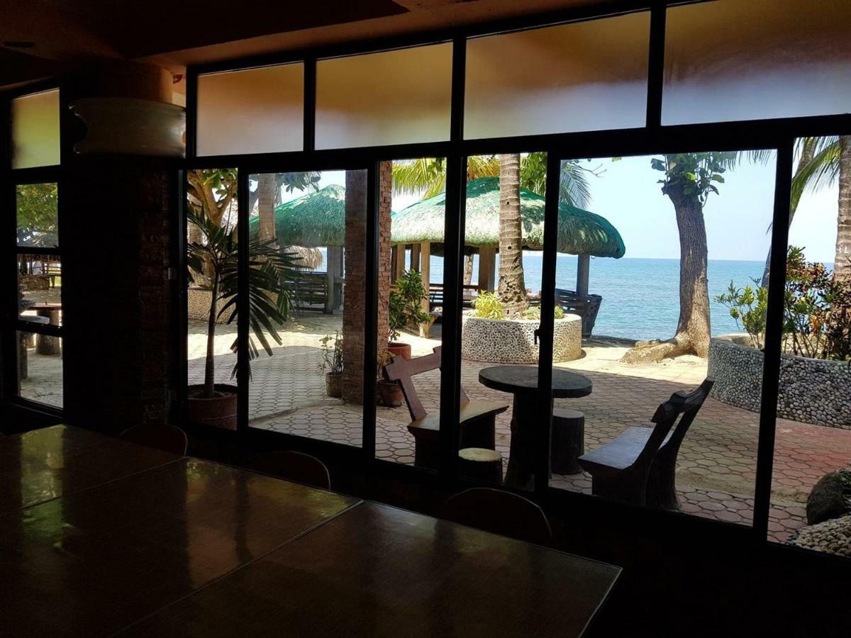Jun And Carol Beach Cottages Pagudpud Exterior photo